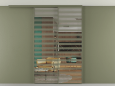 Перегородка Формато вдоль стены на потолок 2 створки с синхронным механизмом